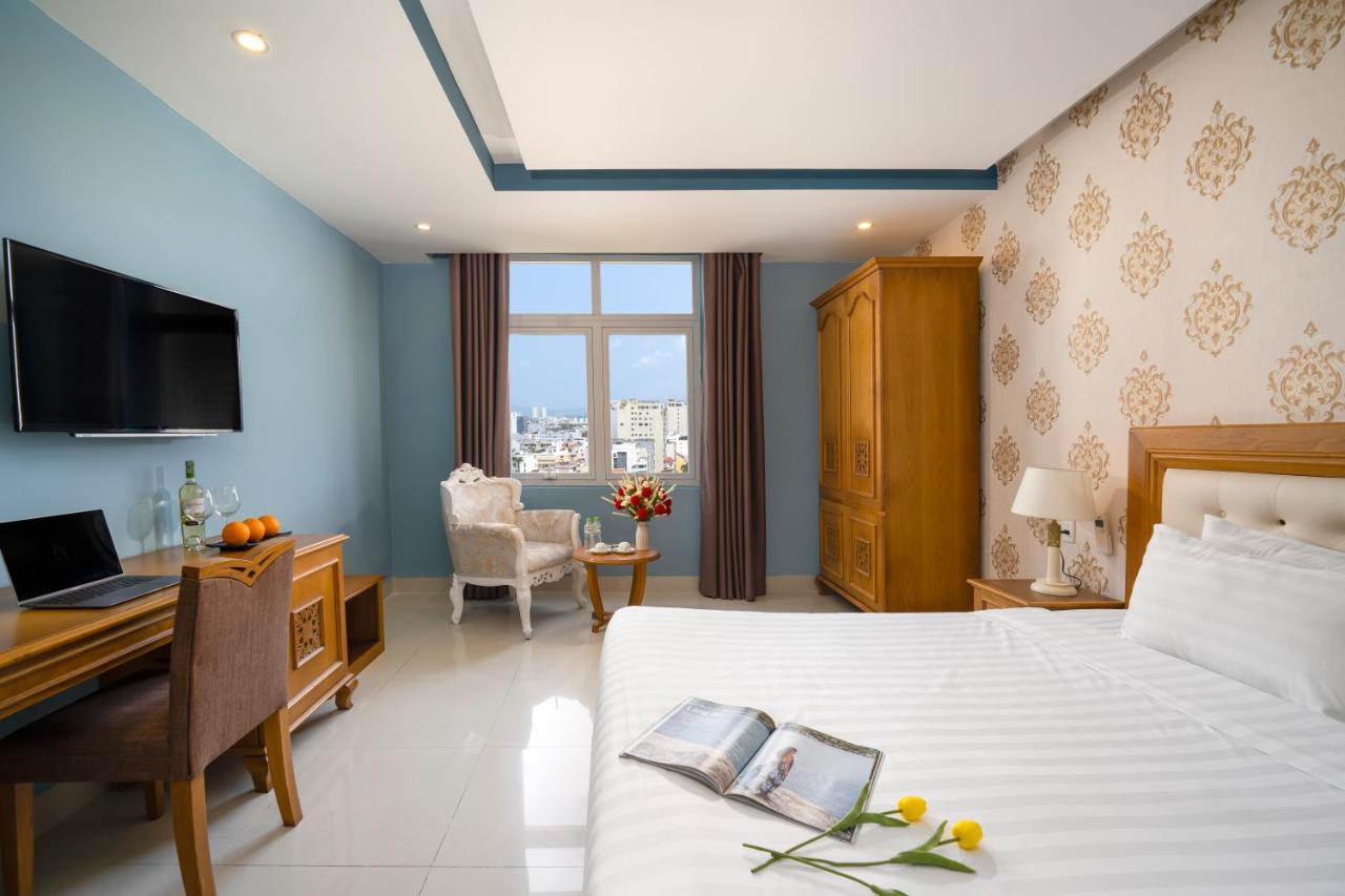Royal Family Hotel Da Nang Exterior photo