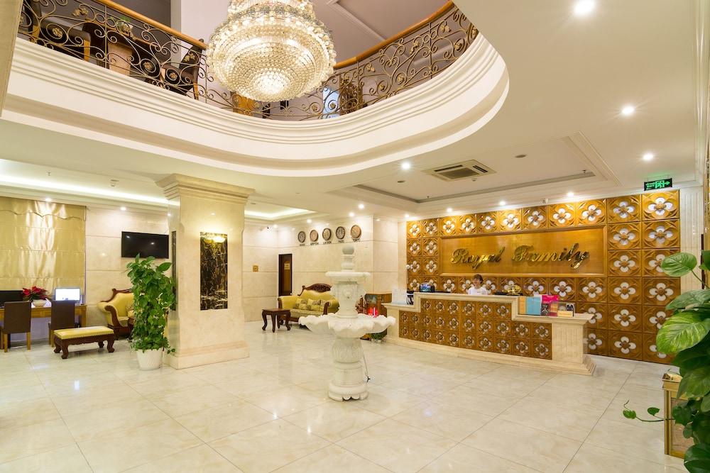 Royal Family Hotel Da Nang Exterior photo